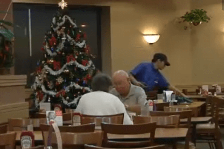 Grumpy Old Man Leaves Waitress Huge Tip